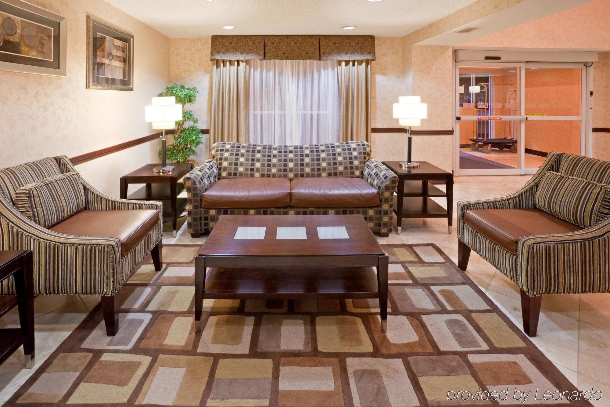 Holiday Inn Express & Suites - Dallas Park Central Northeast, An Ihg Hotel Interior foto